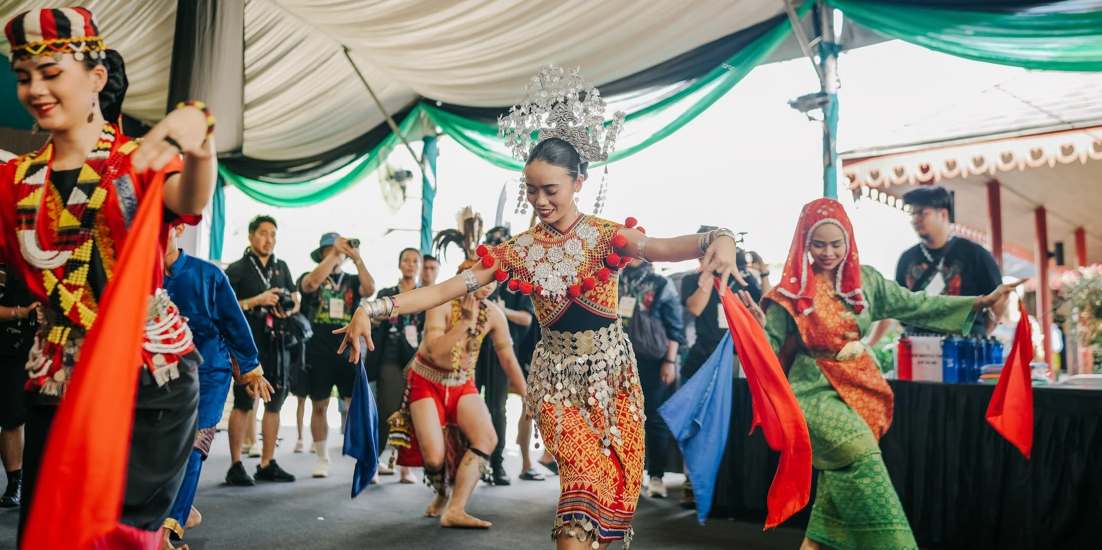 Sarawak Tourism Board puts its best foot forward at CelebrASIA 2025 Sarawak Tourism Board puts its best foot forward at CelebrASIA 2025