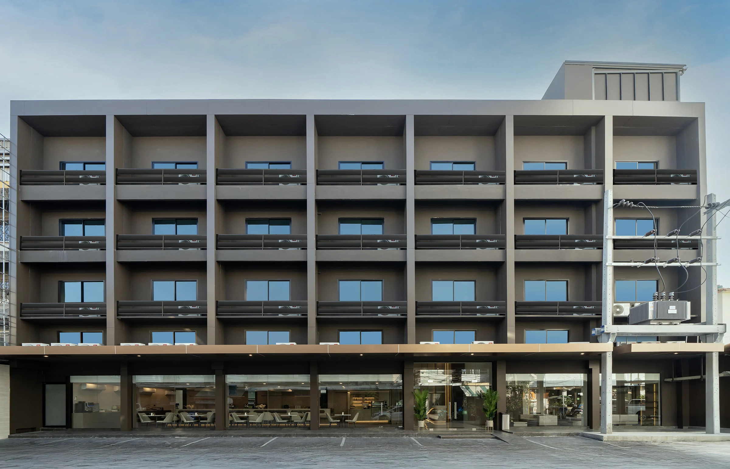 BWH Hotels keeps travellers connected with its new SureStay Plus by Best Western in Bangkok